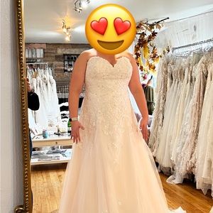 Stella York 6764 wedding dress